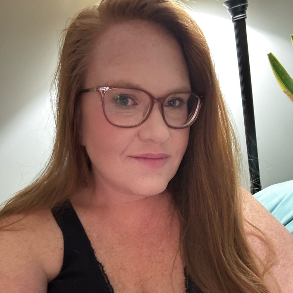 Meet your Posher, Caitlin